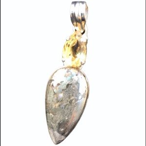 Ladies Sterling Silver Pendant Necklace